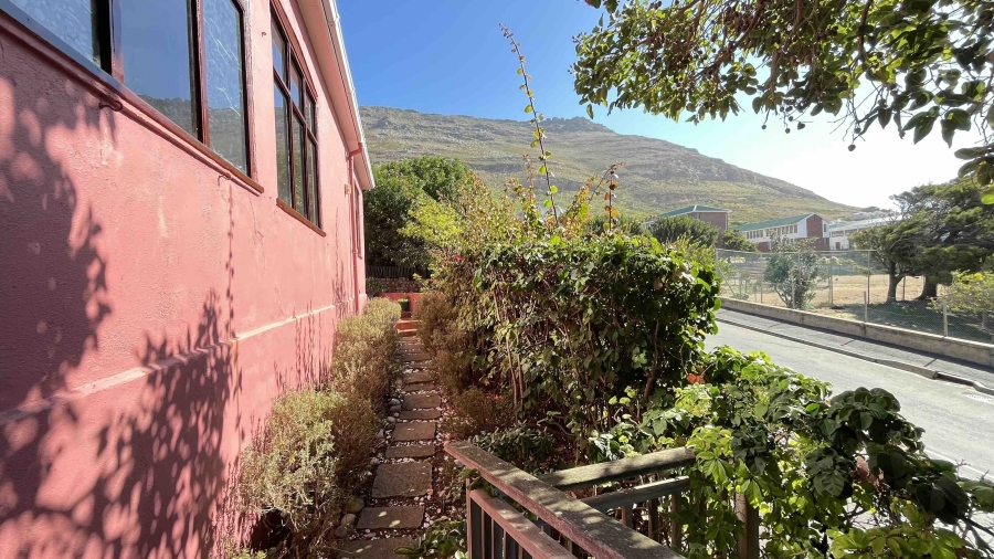 3 Bedroom Property for Sale in Seaforth Western Cape